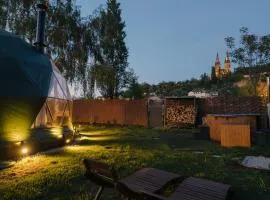 Unique Escape Glamping in the Heart of Prague with Hot Tub and Vysehrad Castle View