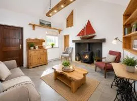 Peaceful Connemara Cottage Retreat near the Coast