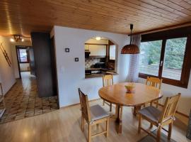 Wohnung Casa Hirundella, hotel i Trin