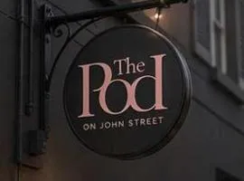 The Pod on John St
