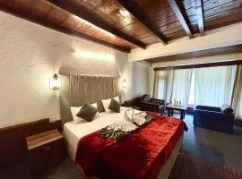 Shanti Cafe - Signature Stays Manali