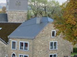 At Home, Hotel in Dochamps