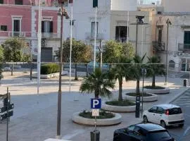 Casa Mare con finestra su balcone