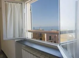 [Genova Nervi] - In Discesa sul Mare