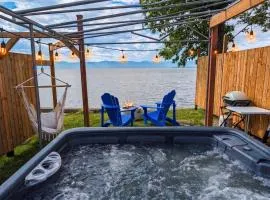 Chalet #10 - Spa & Fireplace