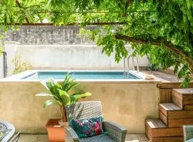 Chez Dominique avec piscine privée