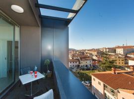 Hostel Villa Domus, hotell i Koper