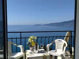 Il tuo mare, fra Portofino e le 5 Terre - Your sea, between Portofino and the Cinque Terre