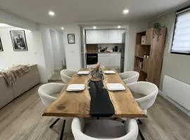 Le Square - T3 de standing, jardin & parking privé