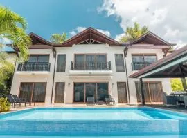 Amazing villa with private pool and ocean view at Samana