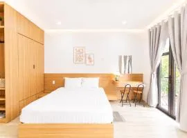 Fame Apartment