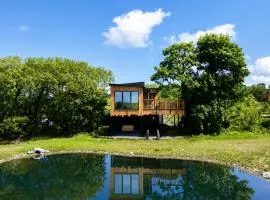 Kingfisher's Hideaway