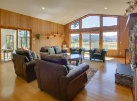 'Shangri-La' A Tatami Masterpiece w/ Mtn Views!