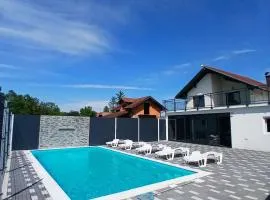 DreamHome Mušić-Gomjenica