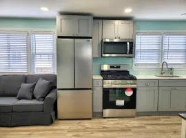 Paxleys 2BR Spacious Beach Haven
