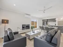 Brand New Family Home Space Comfort and Location