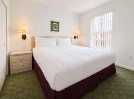 Comfortable Home at Berkley Resort 3