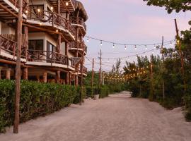 Casa Astral Hotel Boutique and Apartments, Hotel in Holbox