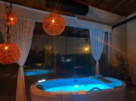 Sitio em Ibiuna com piscina próximo rota do vinho