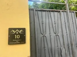 Galliu'S home