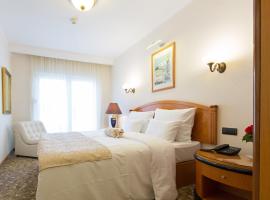 Hotel Sterling Garni, hotel u četvrti Voždovac, Beograd