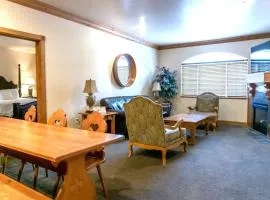 Villa 1041 - 3 Bed 3 Bath Full Kitchen villa
