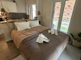Kyma Boutique Suite