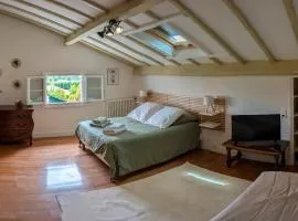 Chambre spacieuse et lumineuse