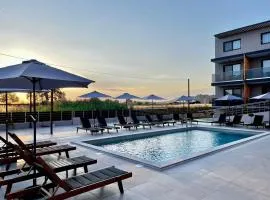 Calma Luxury Suites