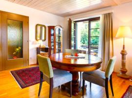 Haus Elisabeth, Appartements, hotel u gradu Krumpendorf am Wörthersee