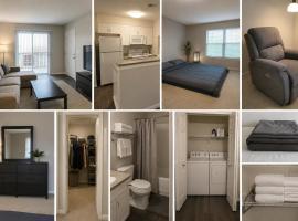 UTSA apartment for 3 females, hotel di San Antonio