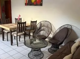 Casa Familiar con Aire Acondicionado y Cochera