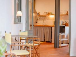 Apartments Tamariu 1 –Quiet charming Escape, hotel in Tamariu