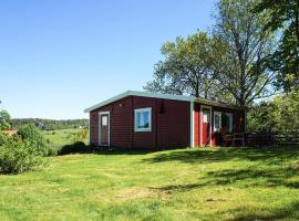 4 person holiday home in HÄLLEVADSHOLM โรงแรมในHällevadsholm