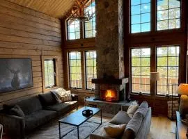 Luxury Mountain Lodge