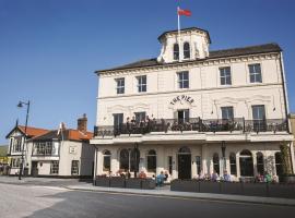 The Pier Hotel, hotell i Harwich