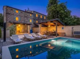 Casa Chiara Motovun, Villa with Private Pool