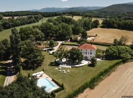 Domaine de Bonaveau - Spa & Piscine: Barcelonne şehrinde bir otel