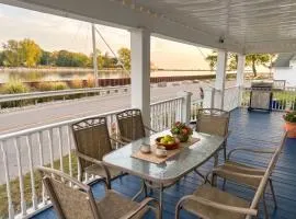 Waterfront Cottage, Top Fishing Spot, Light House