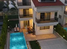 SerenityGardenHoliday 8