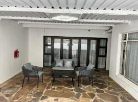 Makays Guests House Kimberley