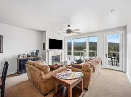 Riverside Condo - Gorgeous Spokane River View