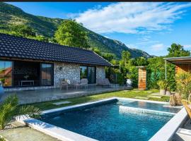 The Stonehouse, hotel i Ulcinj