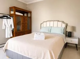 Cozy Private 1BR Suite in Quiet Richmond Home