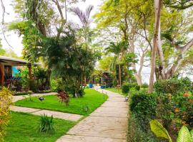 Xalli Beach Hotel, hotel v mestu Altagracia