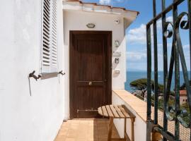 Casa Zia Adele, hotel i Erchie