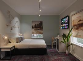 Nightcap at Esplanade Hotel, hotel v mestu Adelaide