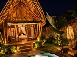 RakaRai bamboo villa