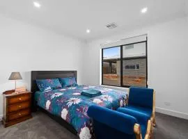 Brand New Guest House, Modern, Stylish & Comfortable