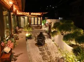 Andong Seo Hodang
